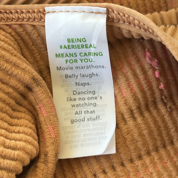 Aerie neon pink ruched scrunch stretch v-neck sleeveless crop top size medium - Picture 8 of 9